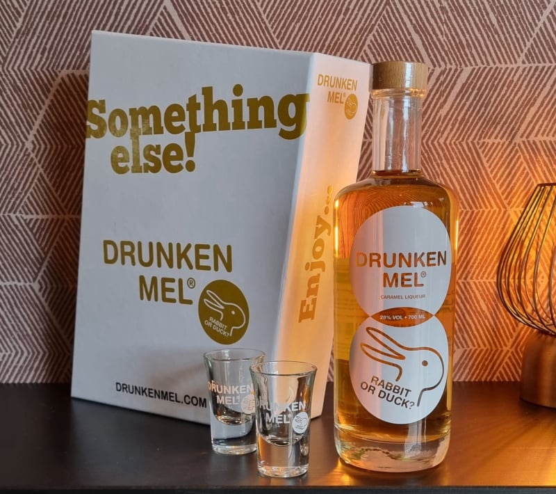 dichte iftbox drunken mel likeur