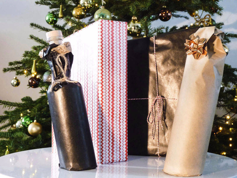 Flessen en drunken mel giftboxen